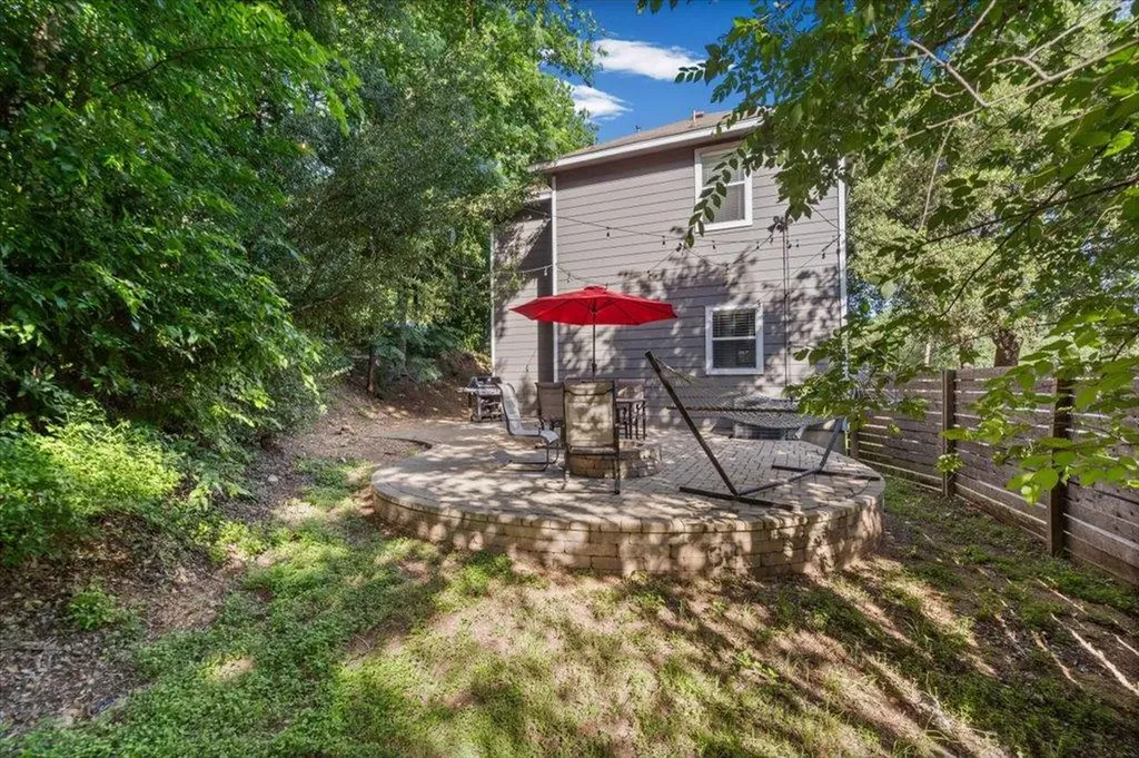 4806 Mendoza Drive Austin TX 78721