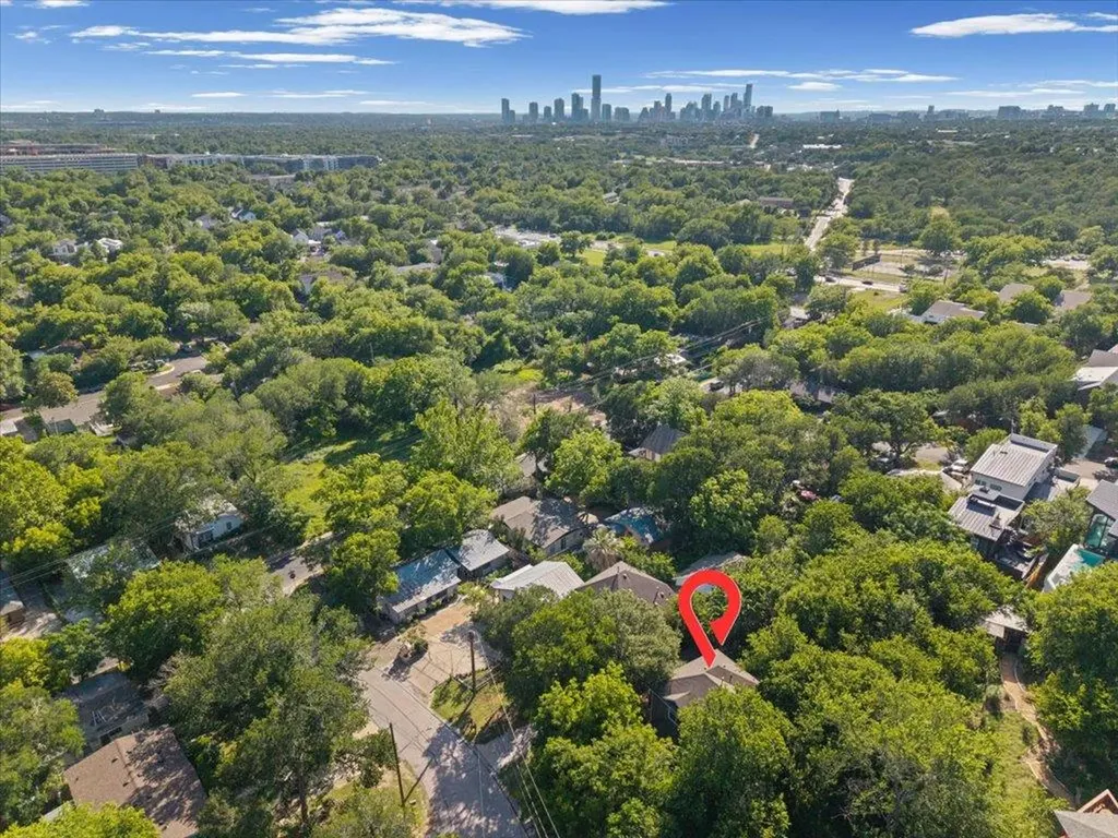 4806 Mendoza Drive Austin TX 78721