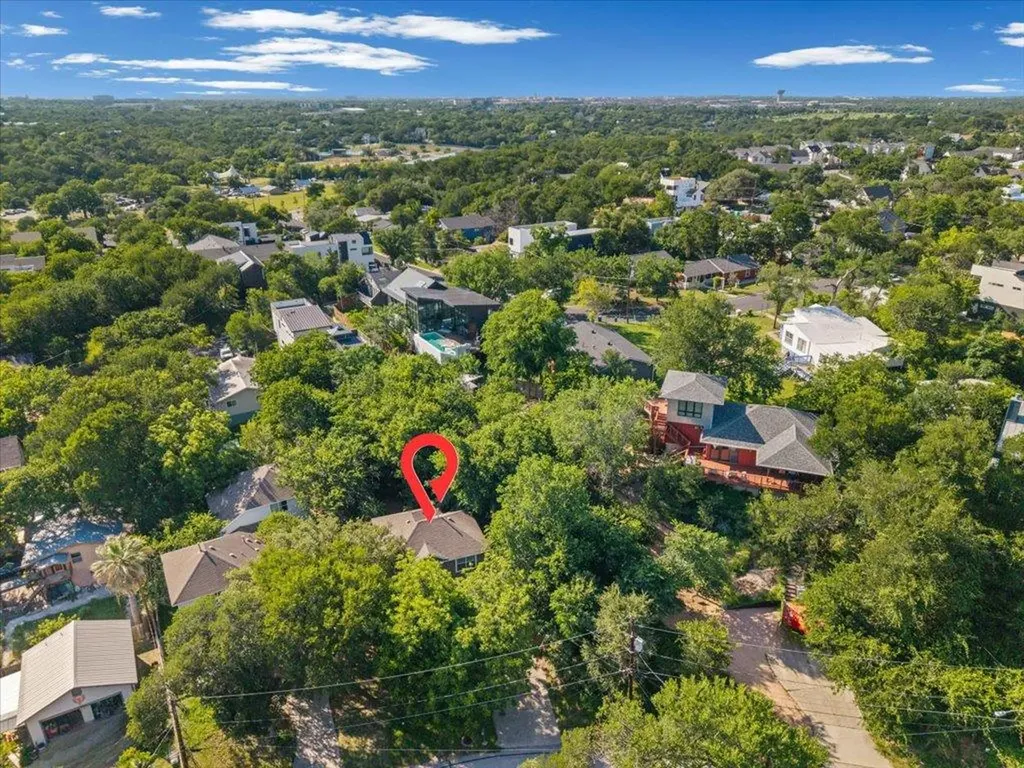 4806 Mendoza Drive Austin TX 78721