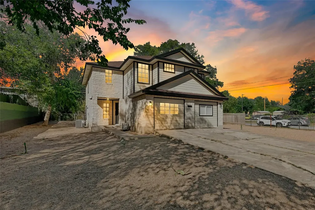 1708 E 17th Street Austin TX 78702