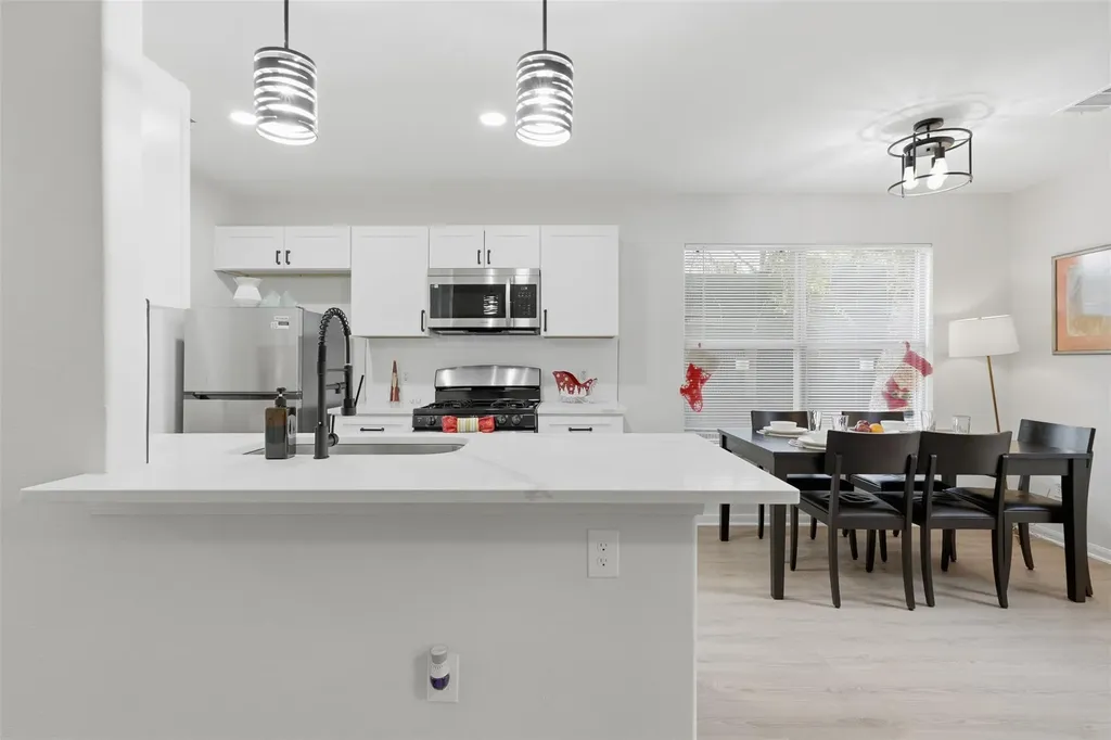 1708 E 17th Street Austin TX 78702