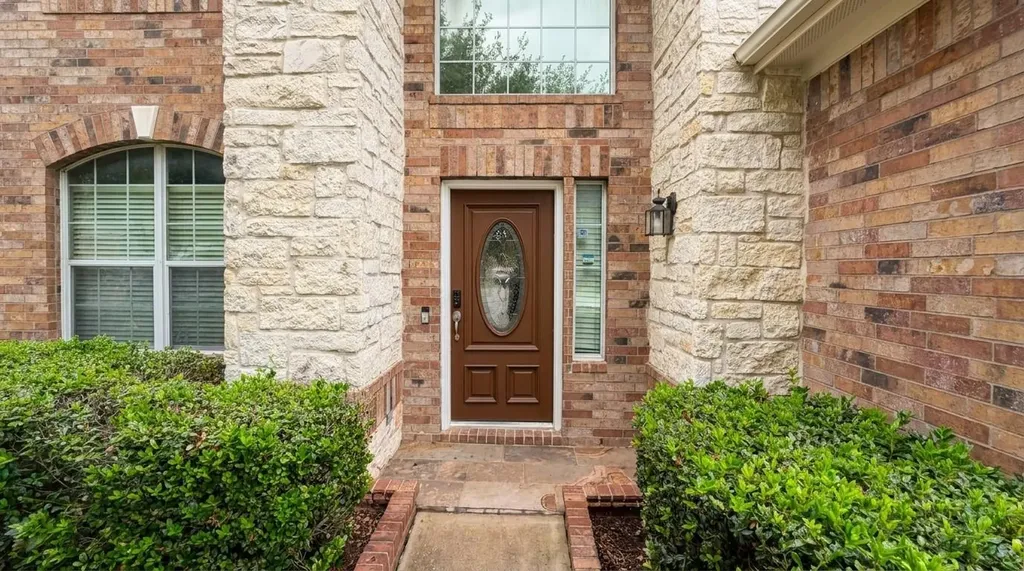 2404 Branding Iron Lane Leander TX 78641