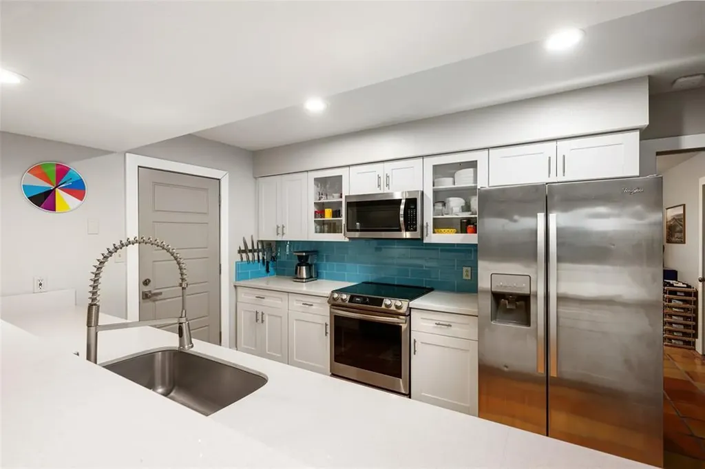 2210 Red Fox Road Austin TX 78734