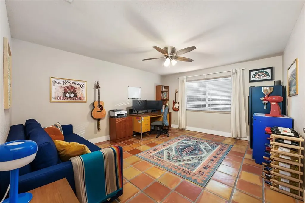 2210 Red Fox Road Austin TX 78734