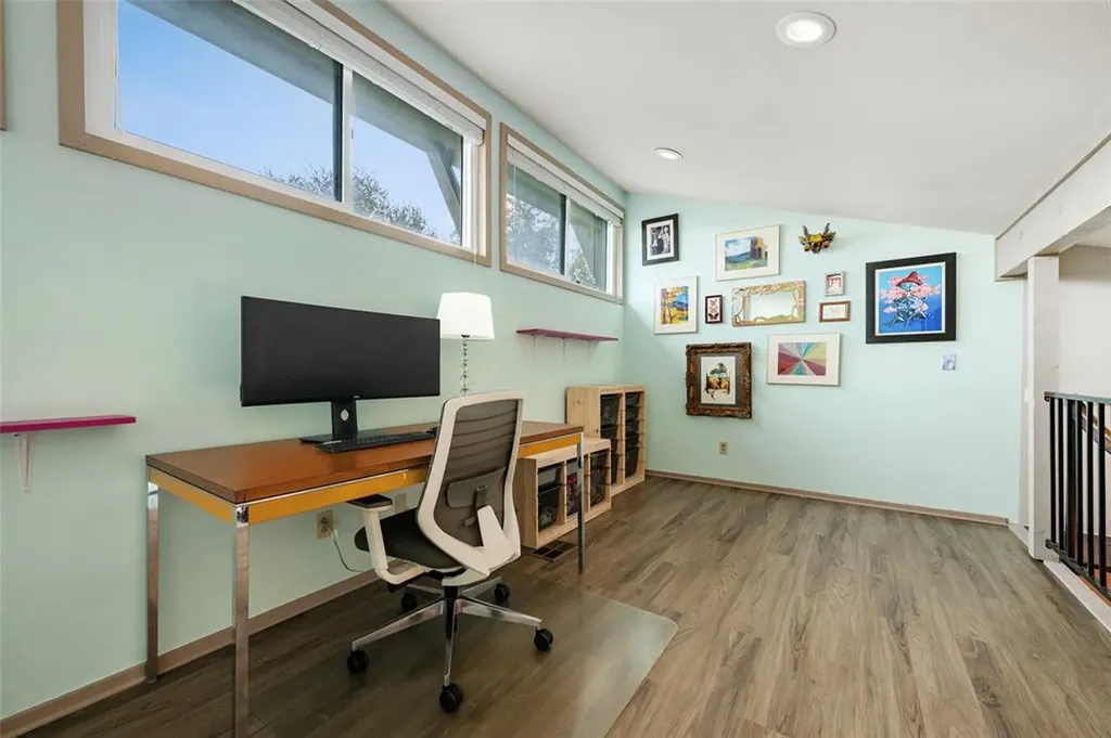 2210 Red Fox Road Austin TX 78734