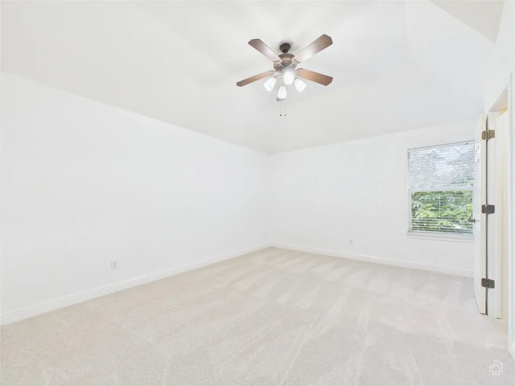 1819 Village Oak Court Austin TX 78704