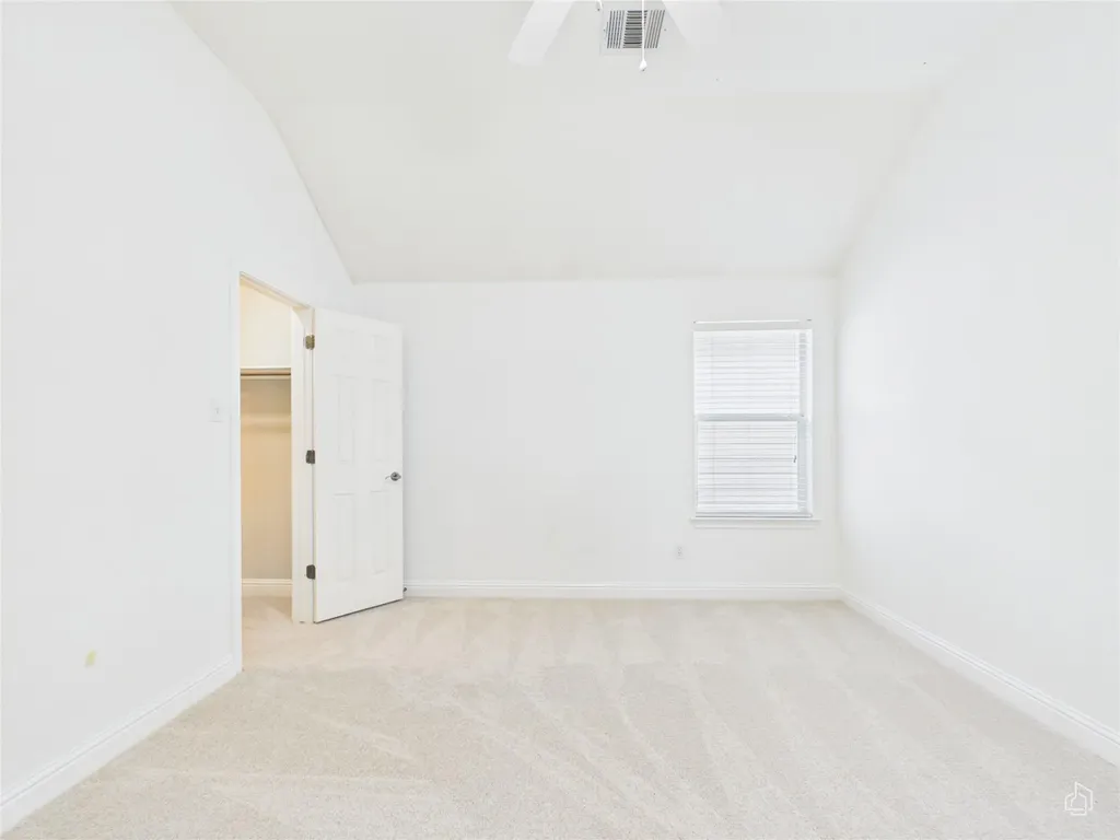 1819 Village Oak Court Austin TX 78704