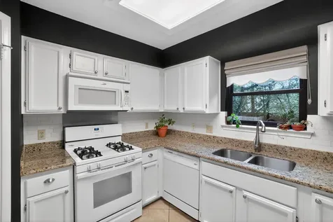 10220 Bilbrook Place Austin TX 78748