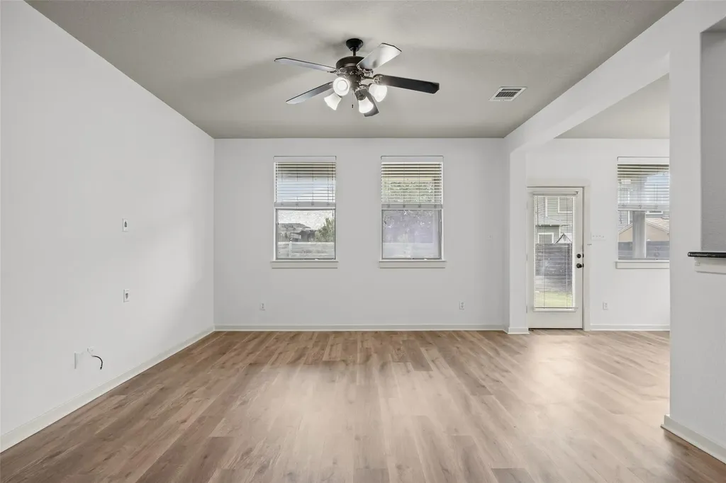 331 Rosemary Hollow Buda TX 78610