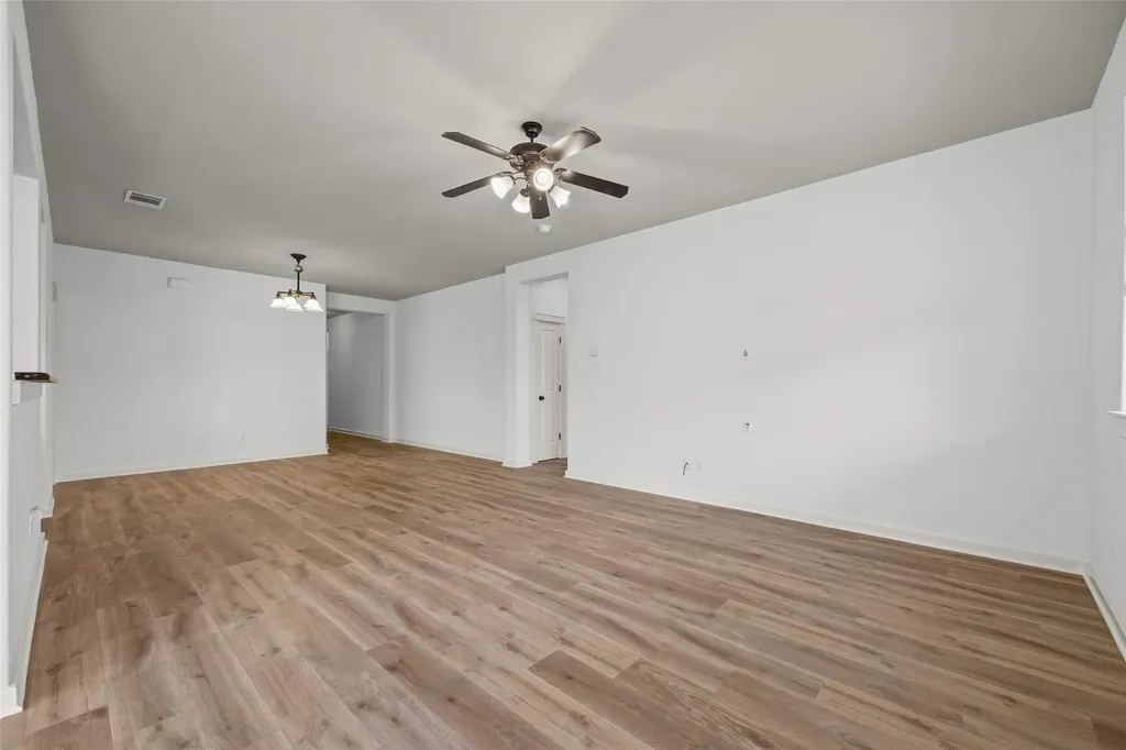331 Rosemary Hollow Buda TX 78610