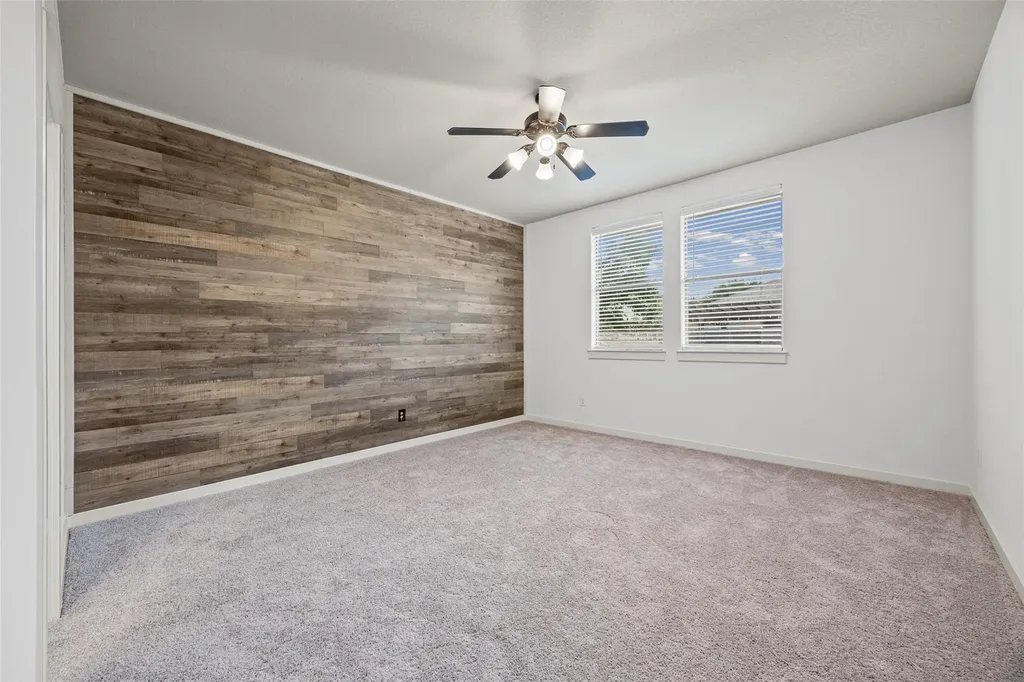 331 Rosemary Hollow Buda TX 78610