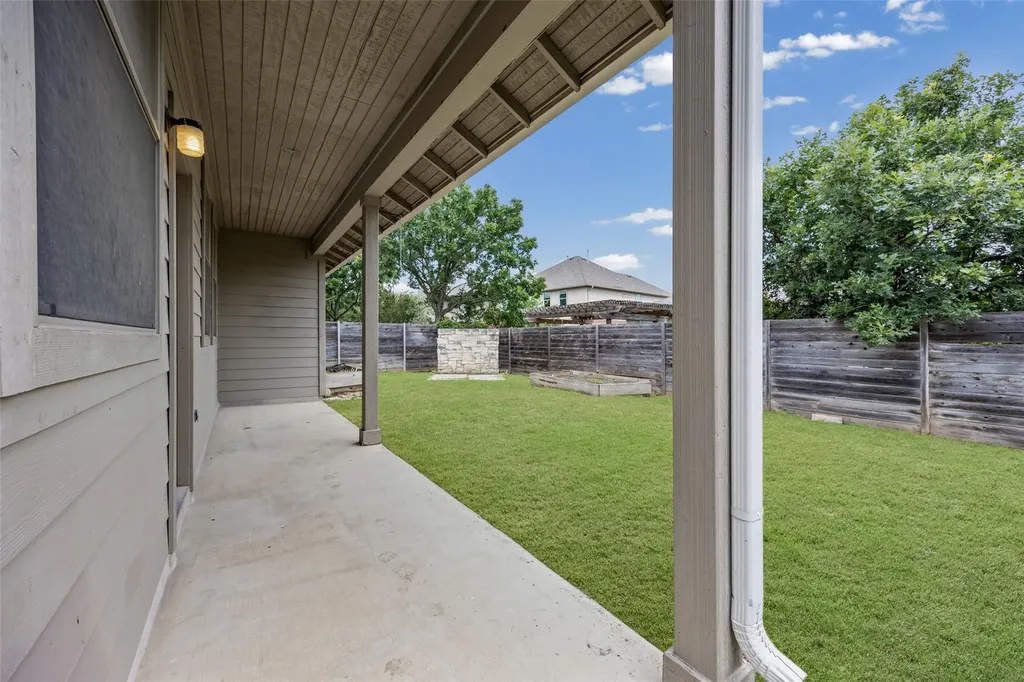 331 Rosemary Hollow Buda TX 78610