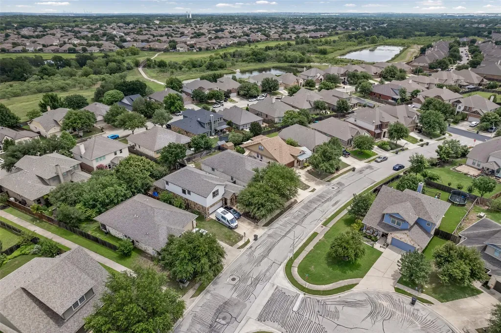 331 Rosemary Hollow Buda TX 78610