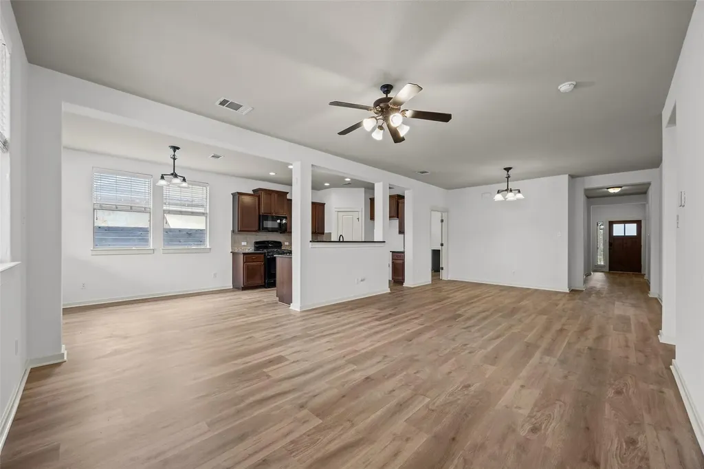 331 Rosemary Hollow Buda TX 78610
