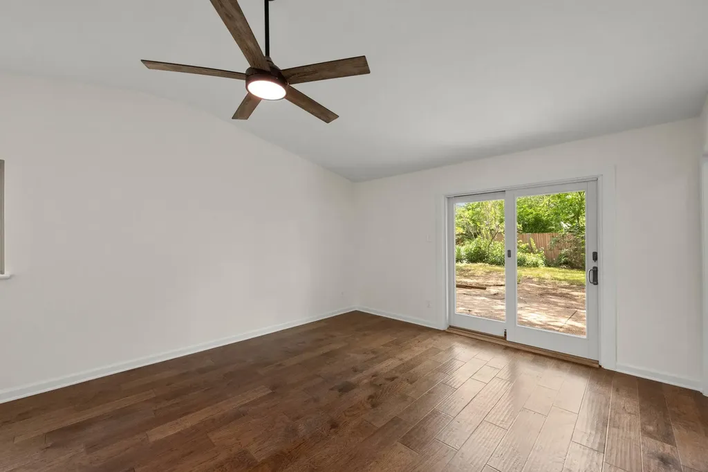 5109 Fort Mason Drive Austin TX 78745