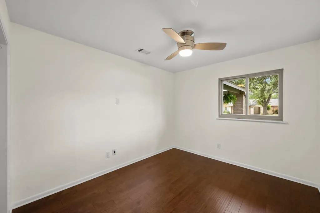 5109 Fort Mason Drive Austin TX 78745