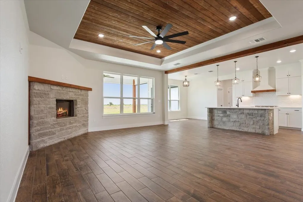 18085 Round Hall Road Holland TX 76534