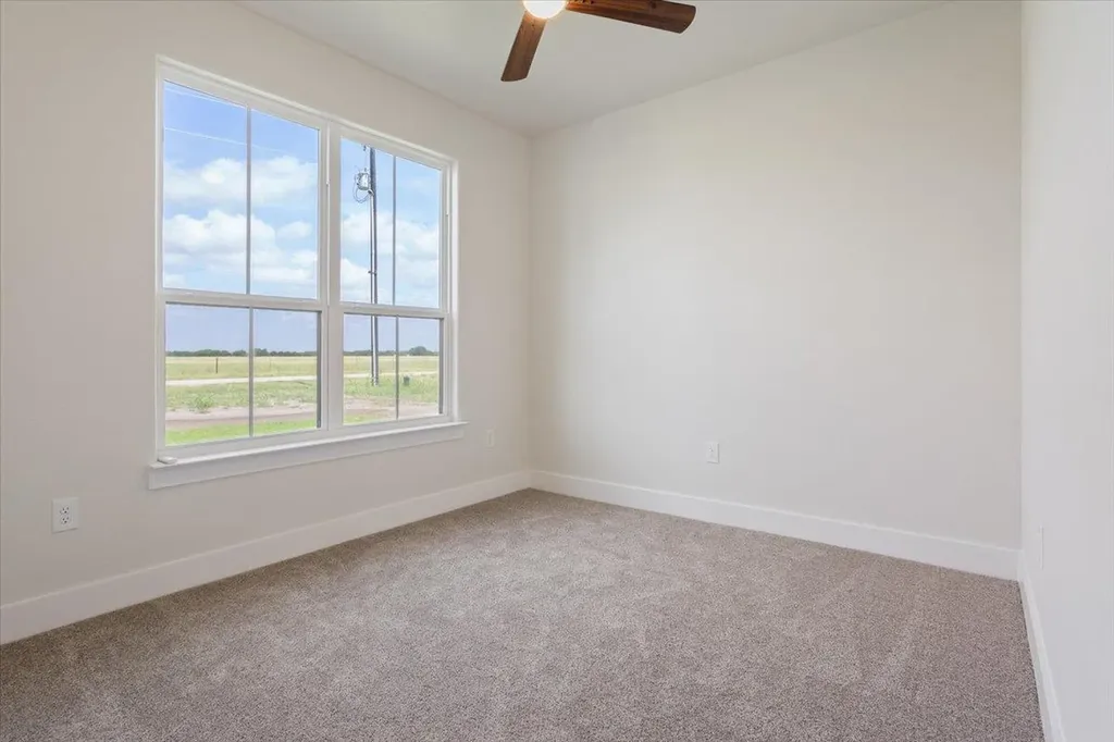 18085 Round Hall Road Holland TX 76534
