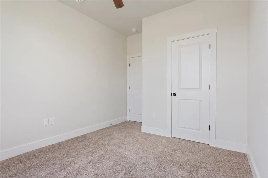 18085 Round Hall Road Holland TX 76534