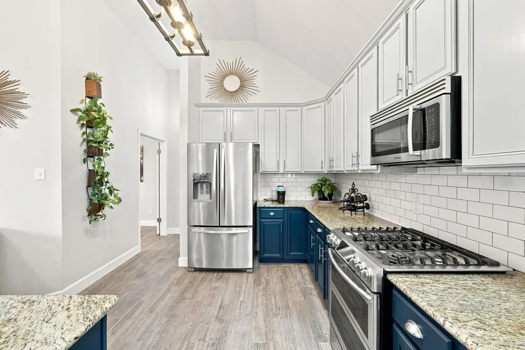 302 N Carriage Hills Drive Georgetown TX 78626