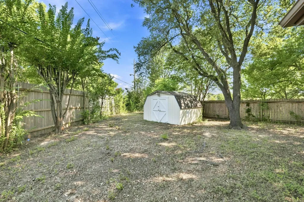 302 N Carriage Hills Drive Georgetown TX 78626