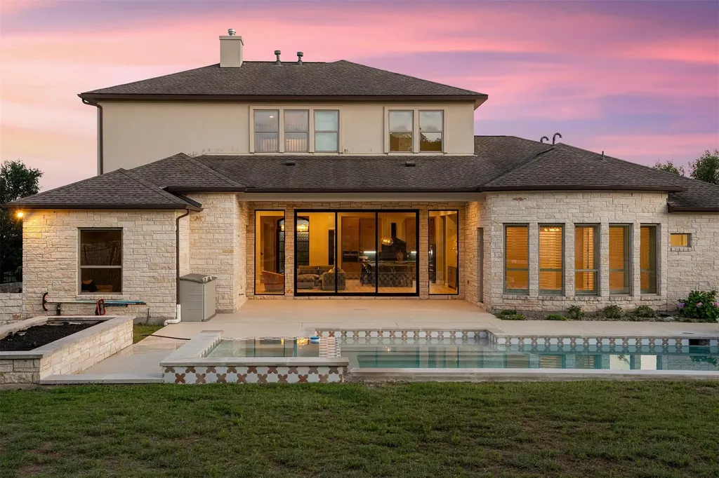 6300 Bernia Drive Austin TX 78739
