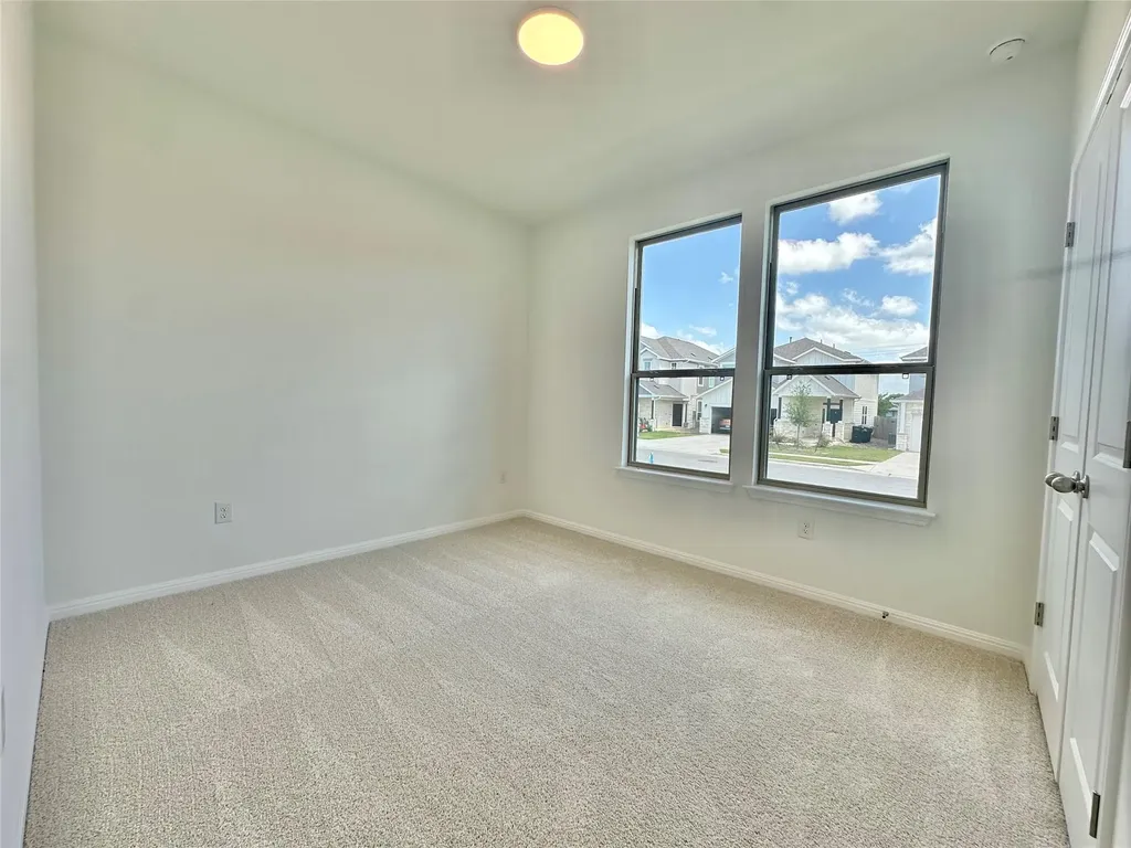 6151 Marsh Lane Buda TX 78610