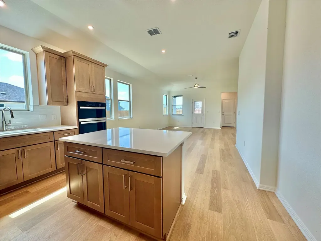 6151 Marsh Lane Buda TX 78610