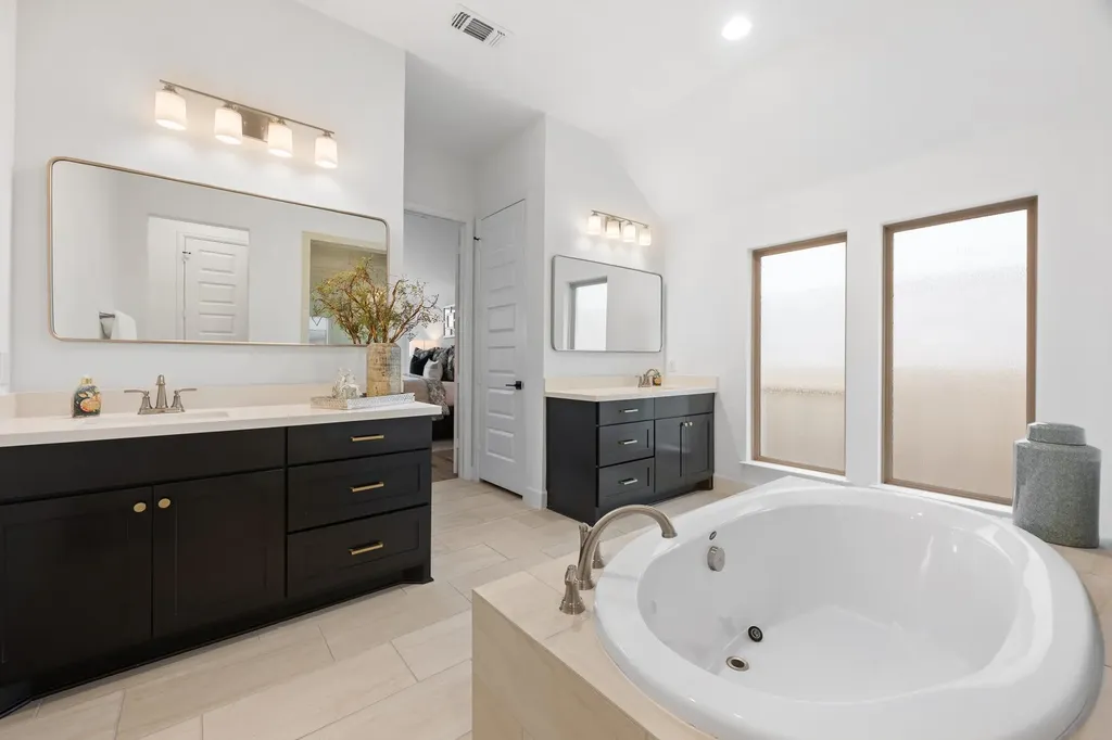 6213 Hilltop Plateau Drive Austin TX 78738