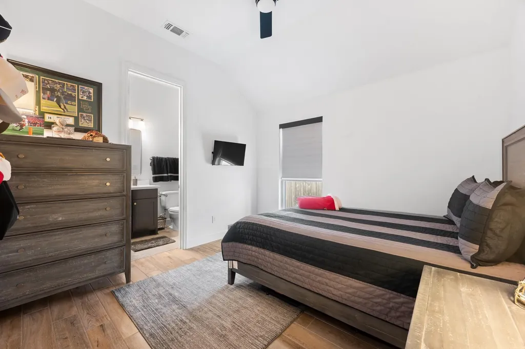 6213 Hilltop Plateau Drive Austin TX 78738