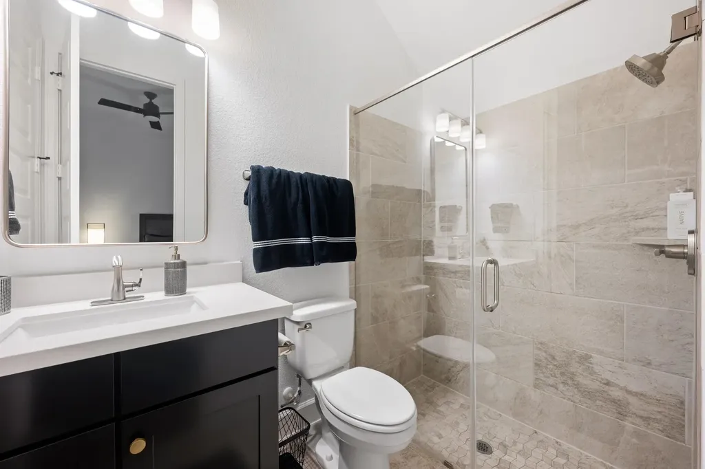 6213 Hilltop Plateau Drive Austin TX 78738