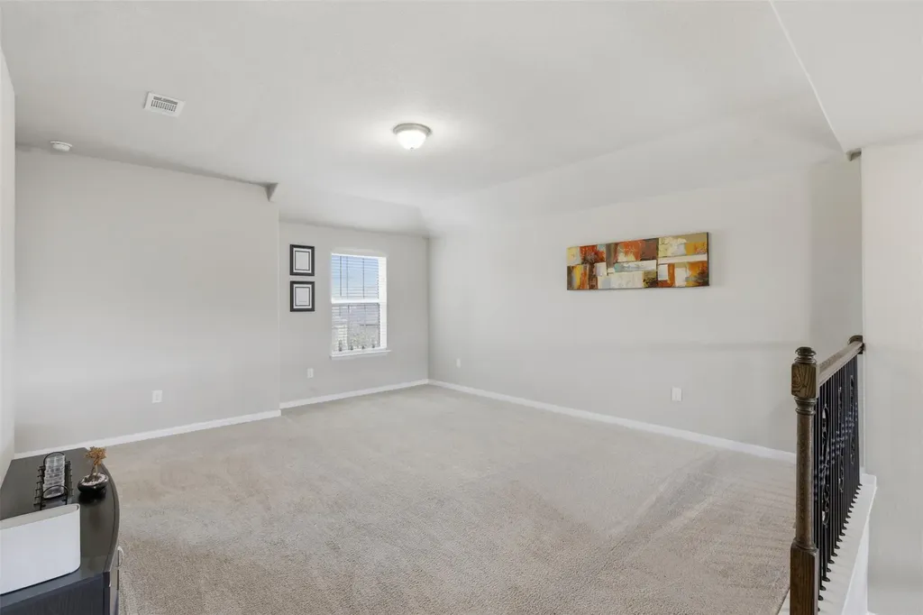 483 Algaroba Loop Buda TX 78610