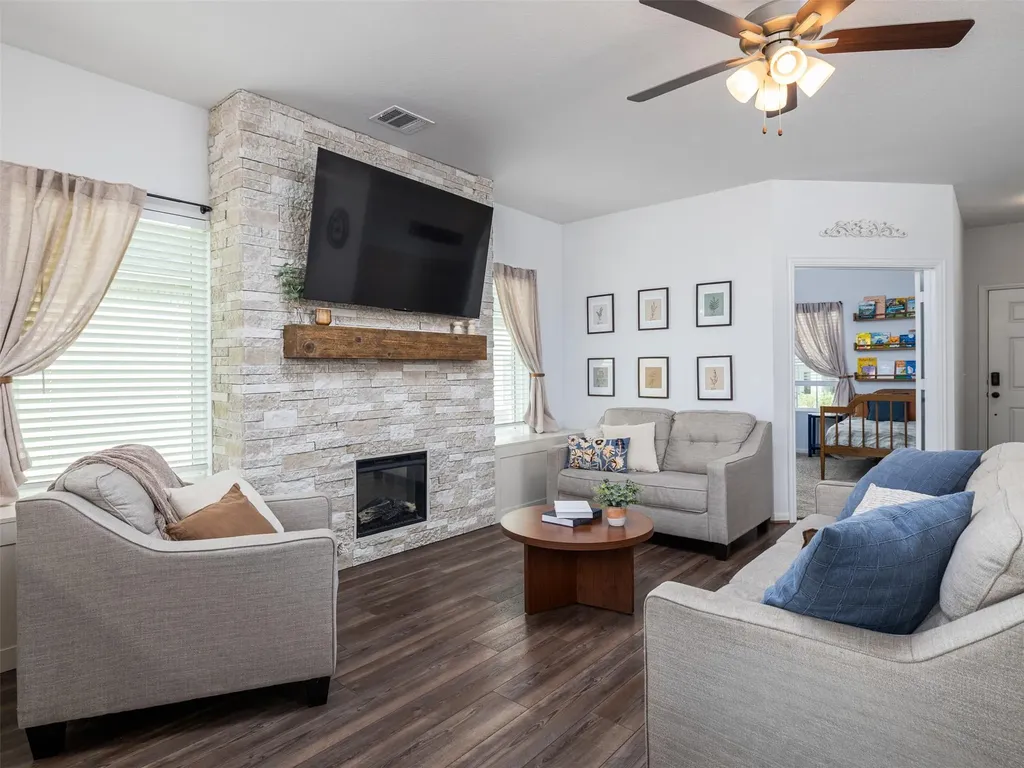 549 Warlander Way Georgetown TX 78626