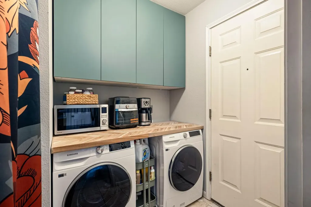 10904 Sherry Lee Cove Austin TX 78753