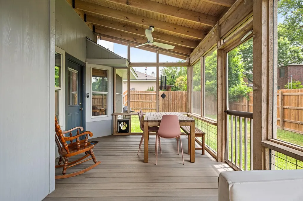 10904 Sherry Lee Cove Austin TX 78753