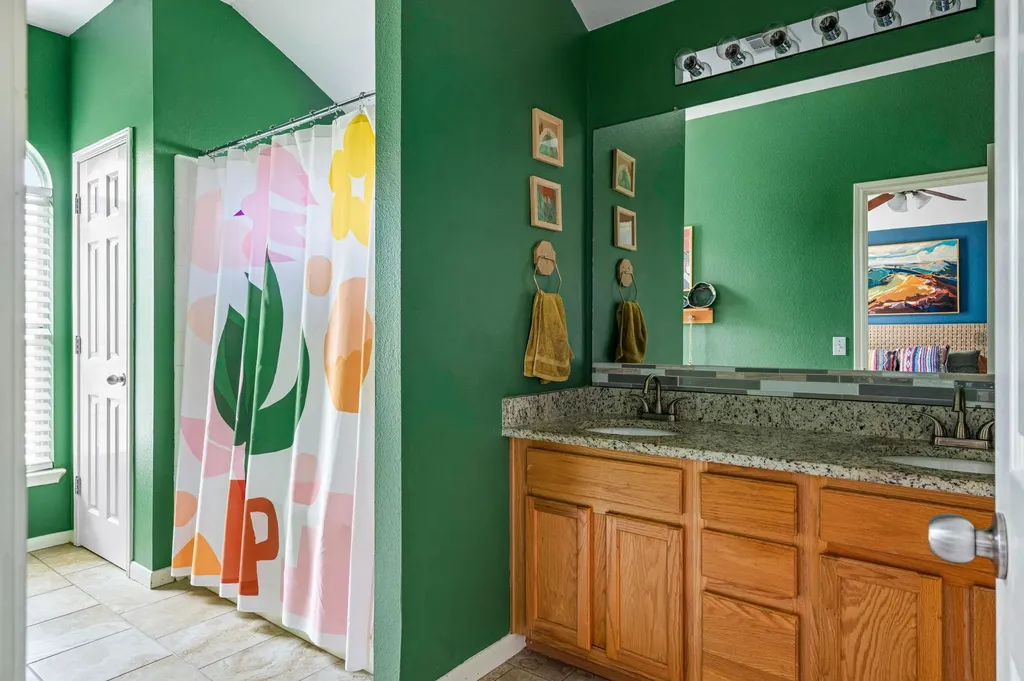 10904 Sherry Lee Cove Austin TX 78753