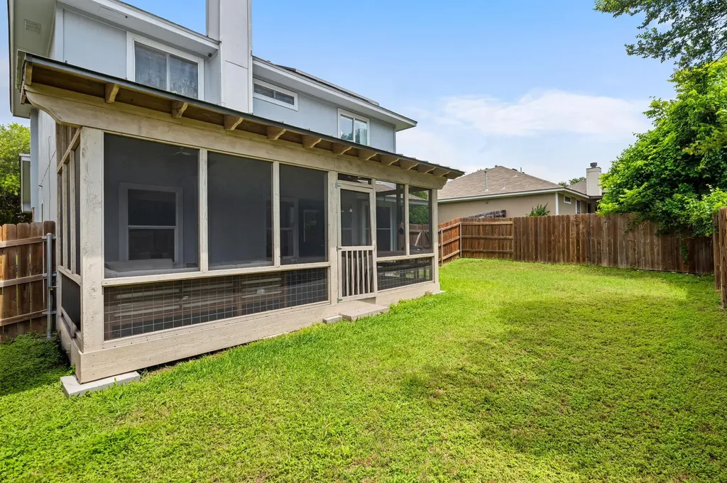 10904 Sherry Lee Cove Austin TX 78753