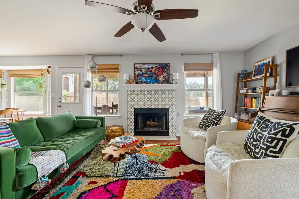 10904 Sherry Lee Cove Austin TX 78753