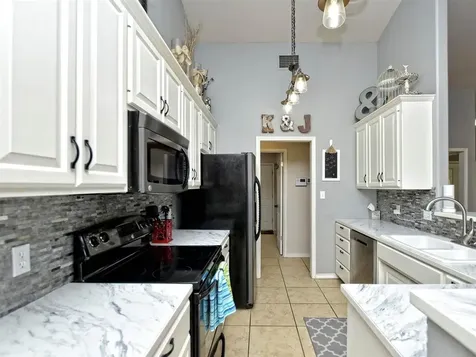 188 Turkey Run Meadowlakes TX 78654