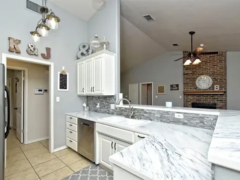 188 Turkey Run Meadowlakes TX 78654