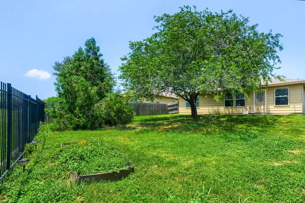 9421 China Rose Drive Austin TX 78724