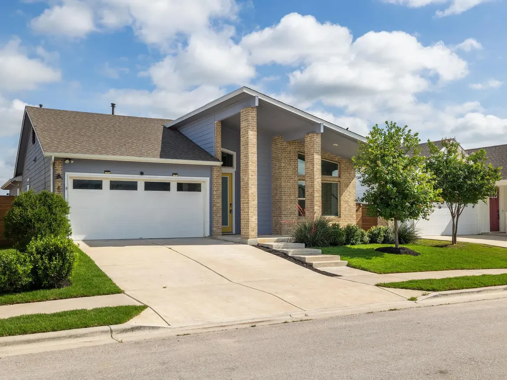 8204 Silhouette Street Austin TX 78744