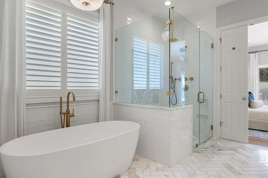 22 Autumn Oaks Drive Austin TX 78738