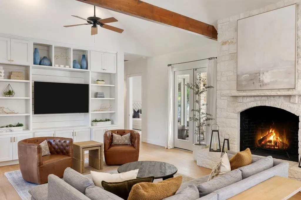 22 Autumn Oaks Drive Austin TX 78738