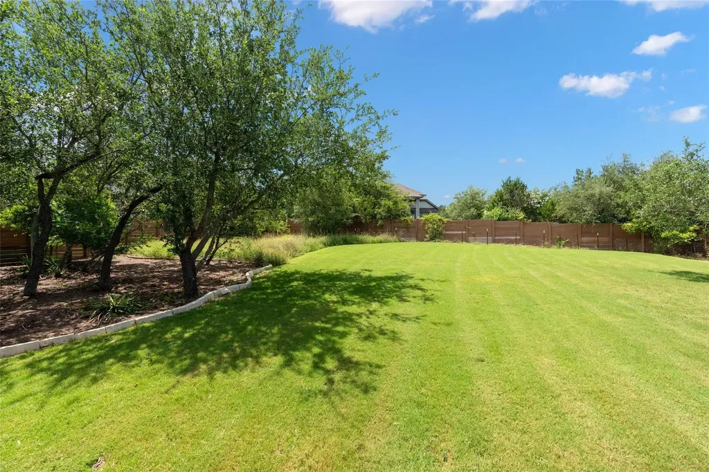 7716 Aria Loop Austin TX 78736