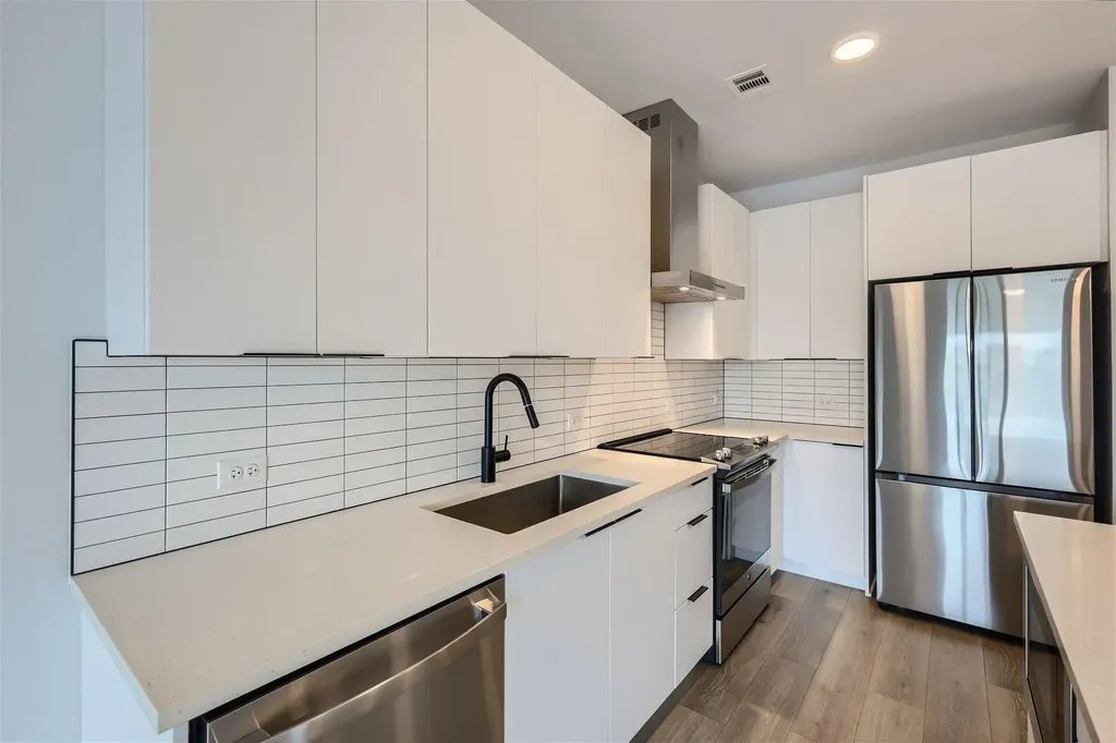 2220 Webberville Road Austin TX 78702