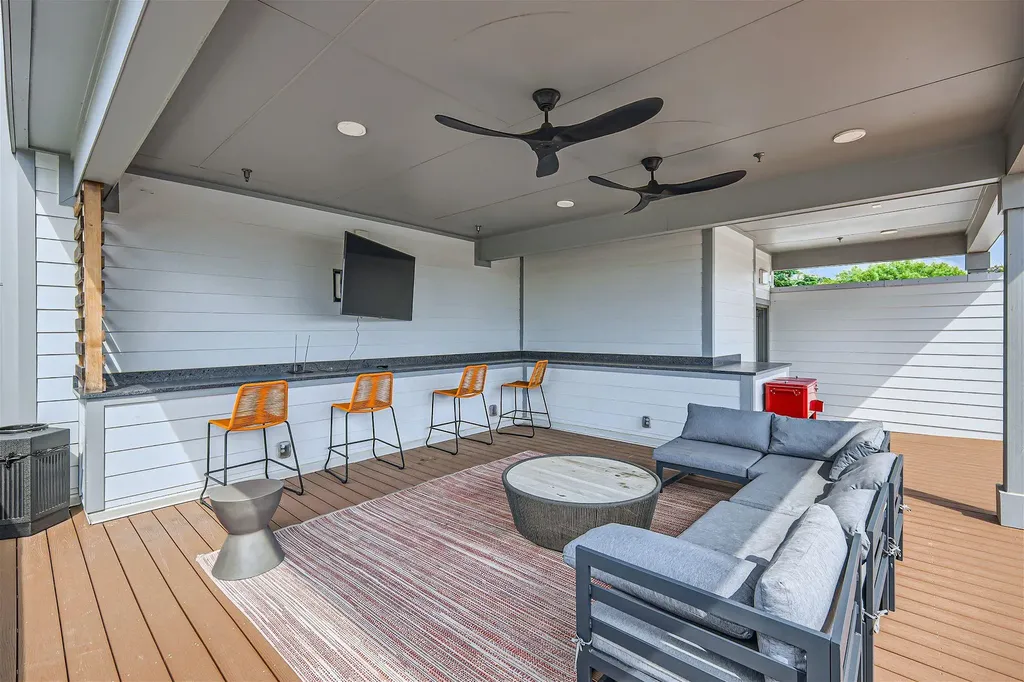 2220 Webberville Road Austin TX 78702