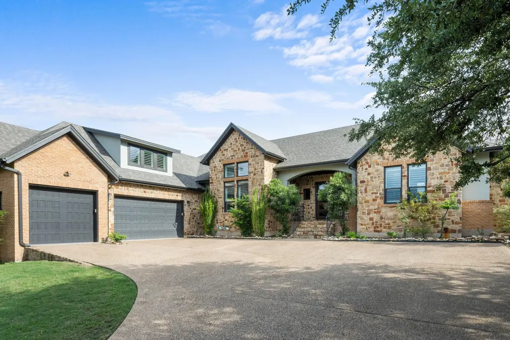 279 Rugged Earth Drive Austin TX 78737
