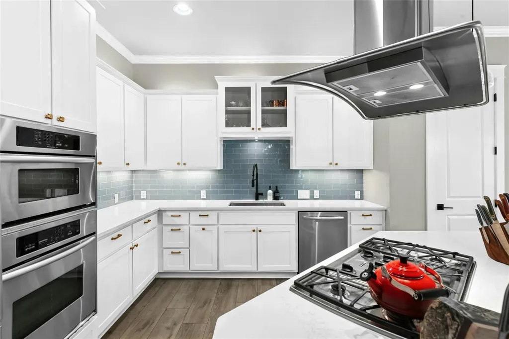279 Rugged Earth Drive Austin TX 78737