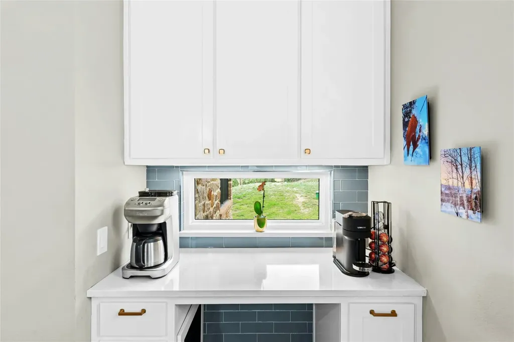 279 Rugged Earth Drive Austin TX 78737